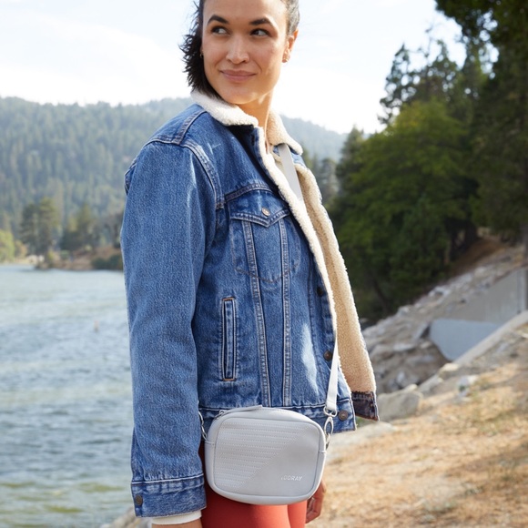 🌸VOORAY SIDEKICK CROSSBODY BAG - GREY MOTO🌸 - Picture 12 of 15